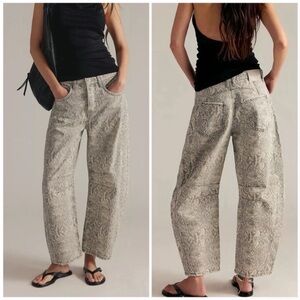 NWOT Free People We The Free Good Luck Printed Barrel Jeans - snake combo - 27